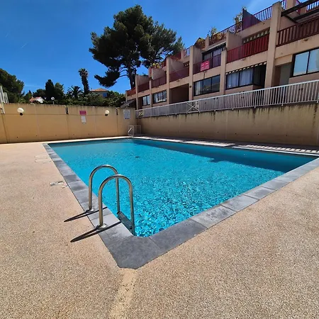 Refait A Neuf, Piscine Et Parking Prive Apartmán *
