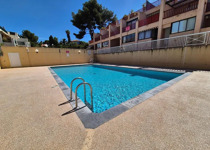 Refait A Neuf, Piscine Et Parking Prive Apartment *